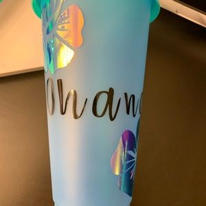 Custom cups